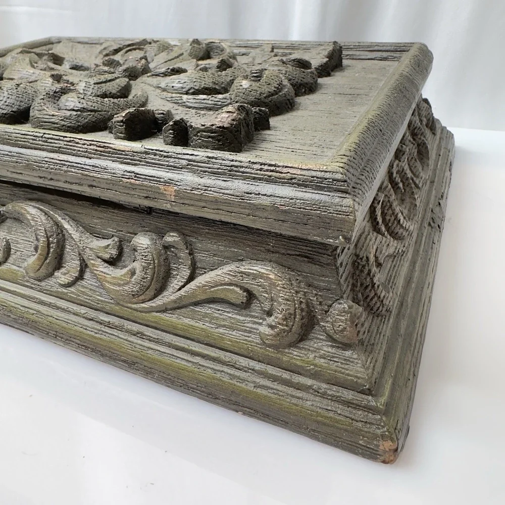 Vintage Large Ornate Florentine Jewelry Keepsake by Mastercarve 16